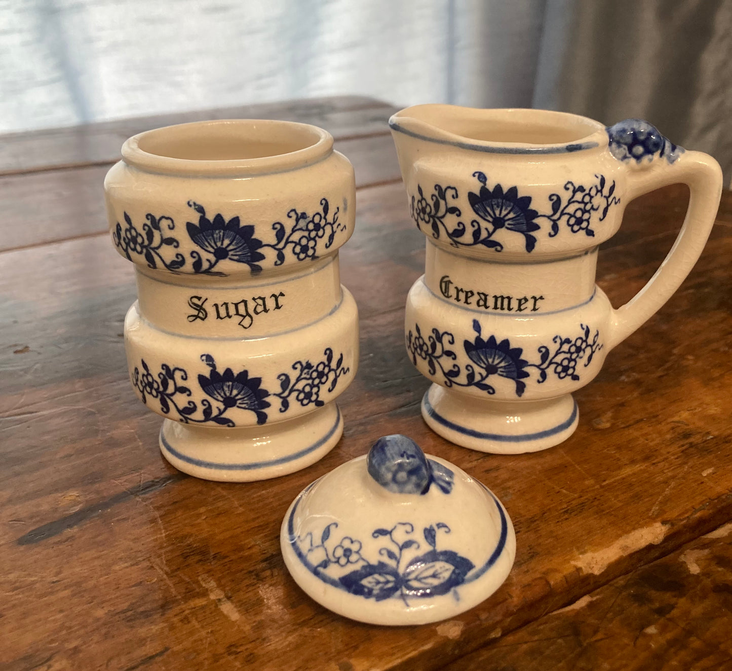 Arnart Blue Onion Danube Sugar/Creamer Set