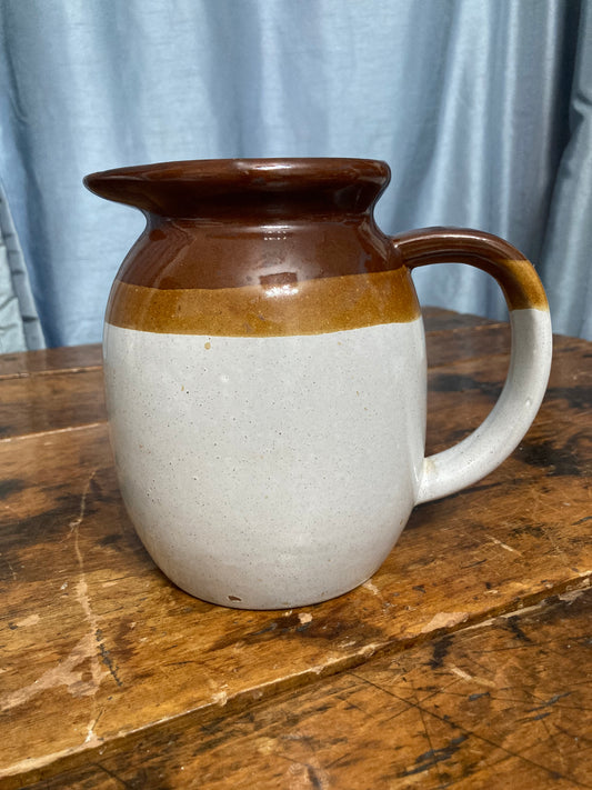 Stoneware Milk Creamer pitcher