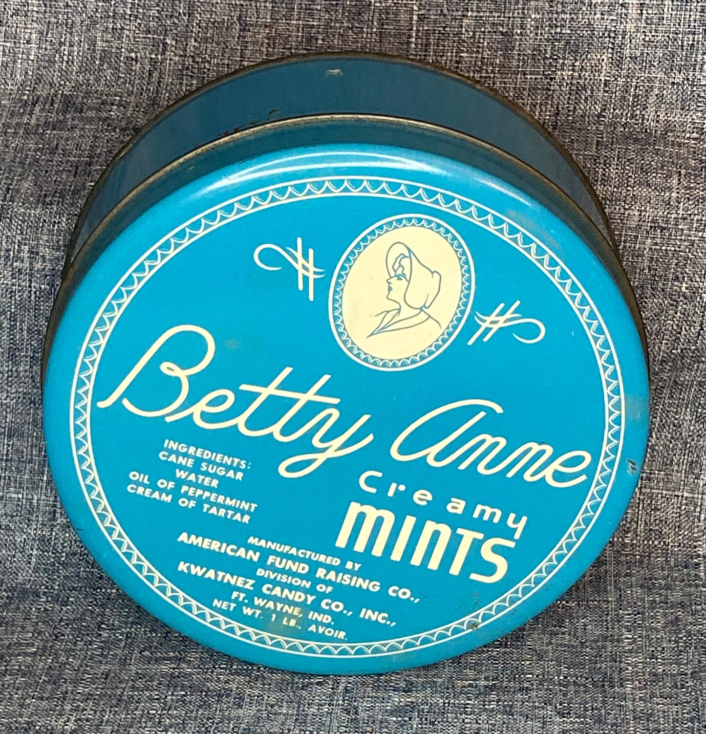 Betty Anne’s Creamy Mints tin