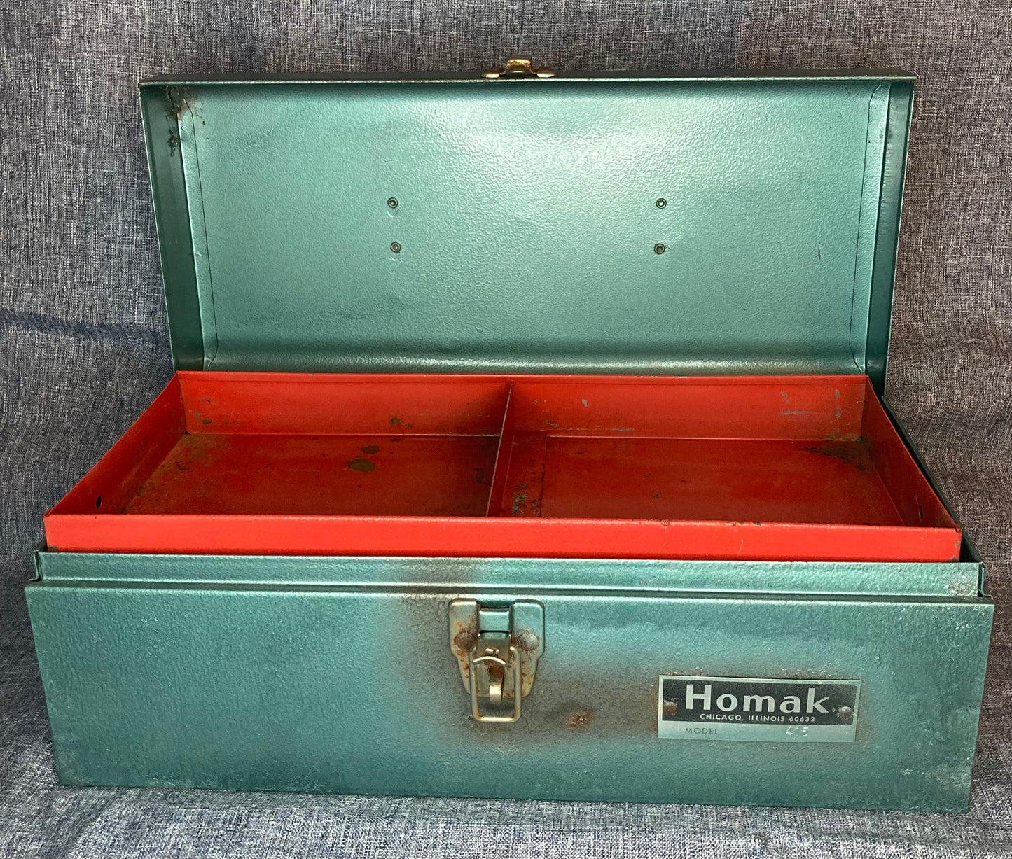 Homak Hammered Steel Toolbox with tray