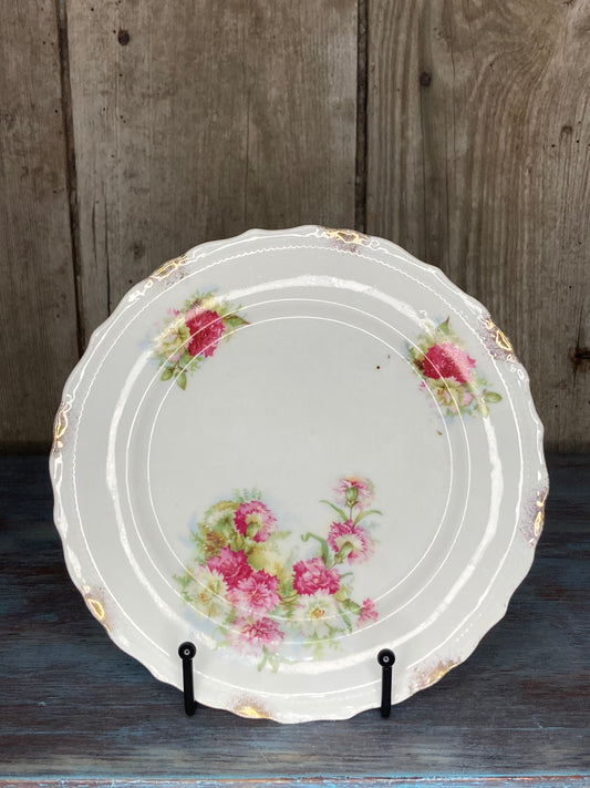 Small Floral plate with gold embossing